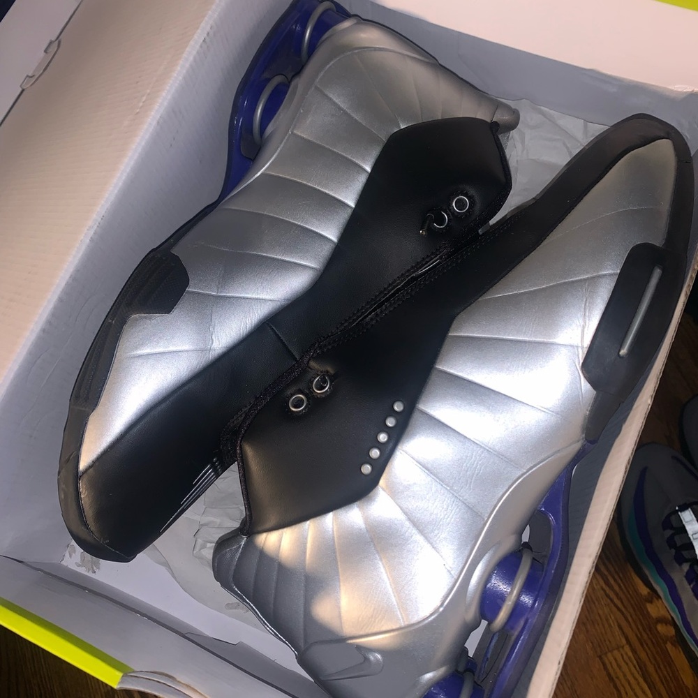 Retro Nike Shox BB4